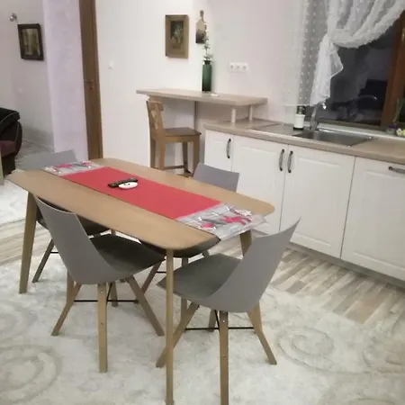 Apartment Апартамент Нина *